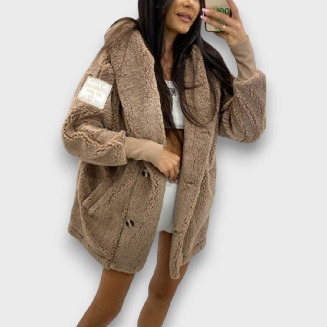 Melora – Plush Hooded Teddy Coat