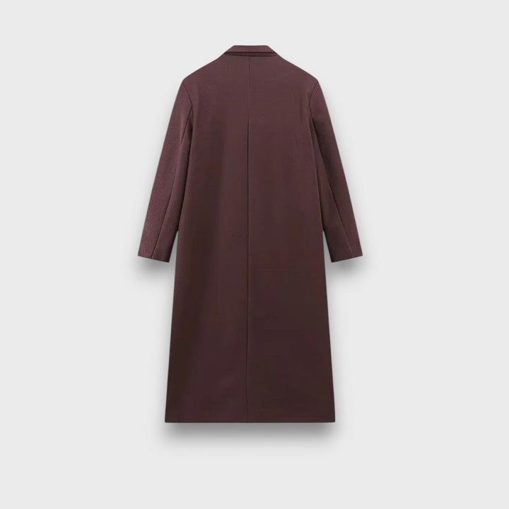 Oslaine – Maximalist coat with masculine silhouette