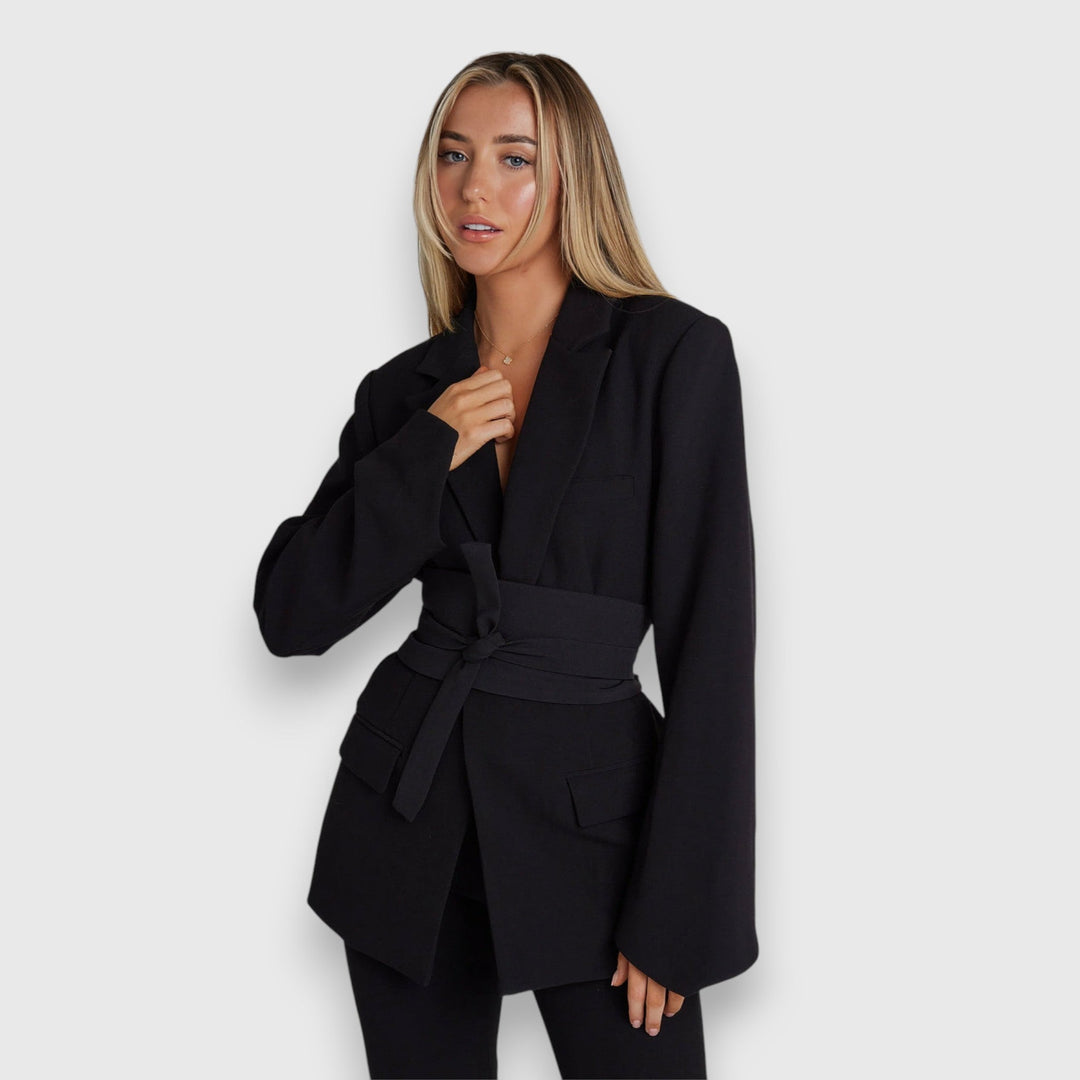 Jarela – Blazer with Belt