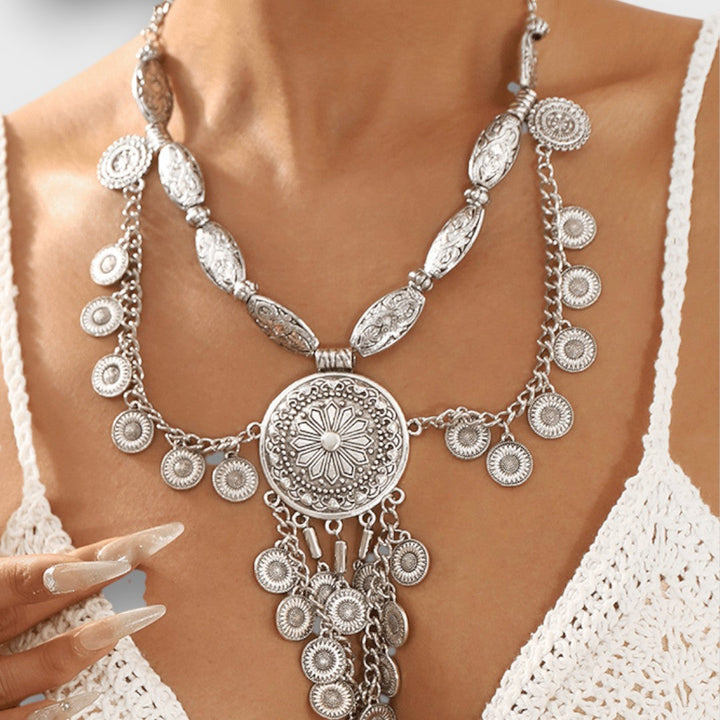 Karvella – Vintage Boho Necklace