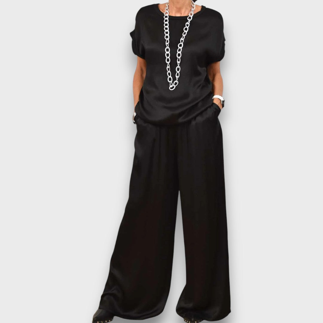 Clorena – Elegant Two-Piece Set