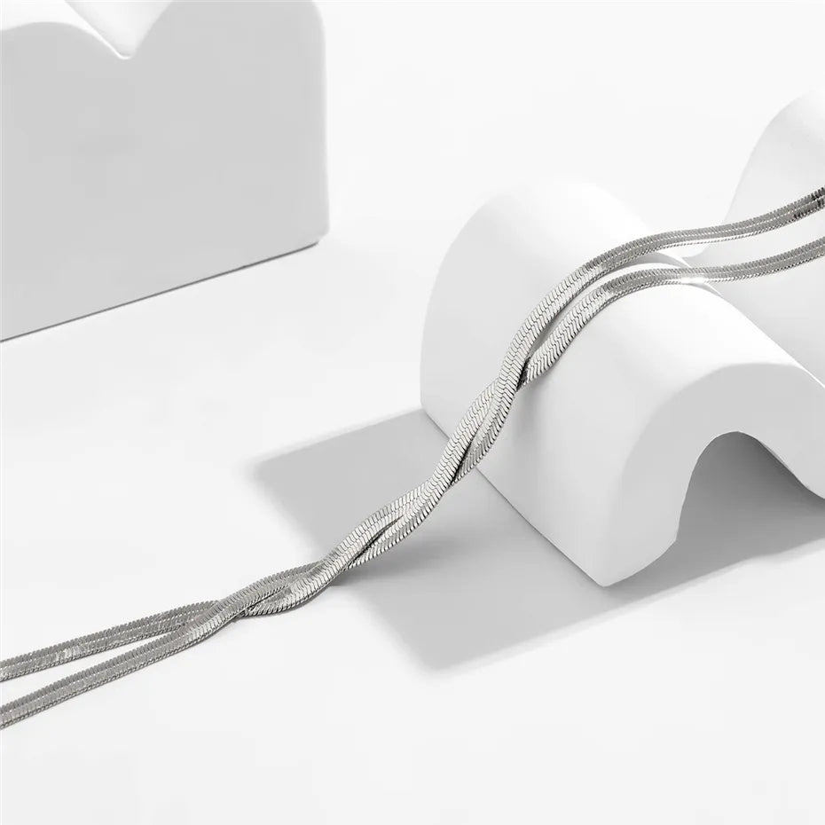 Flaira – Adjustable Snake Chain in Gold Look