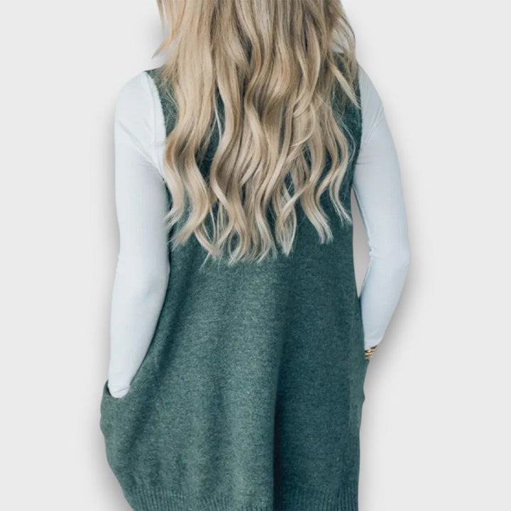 Marra – Cozy knit vest