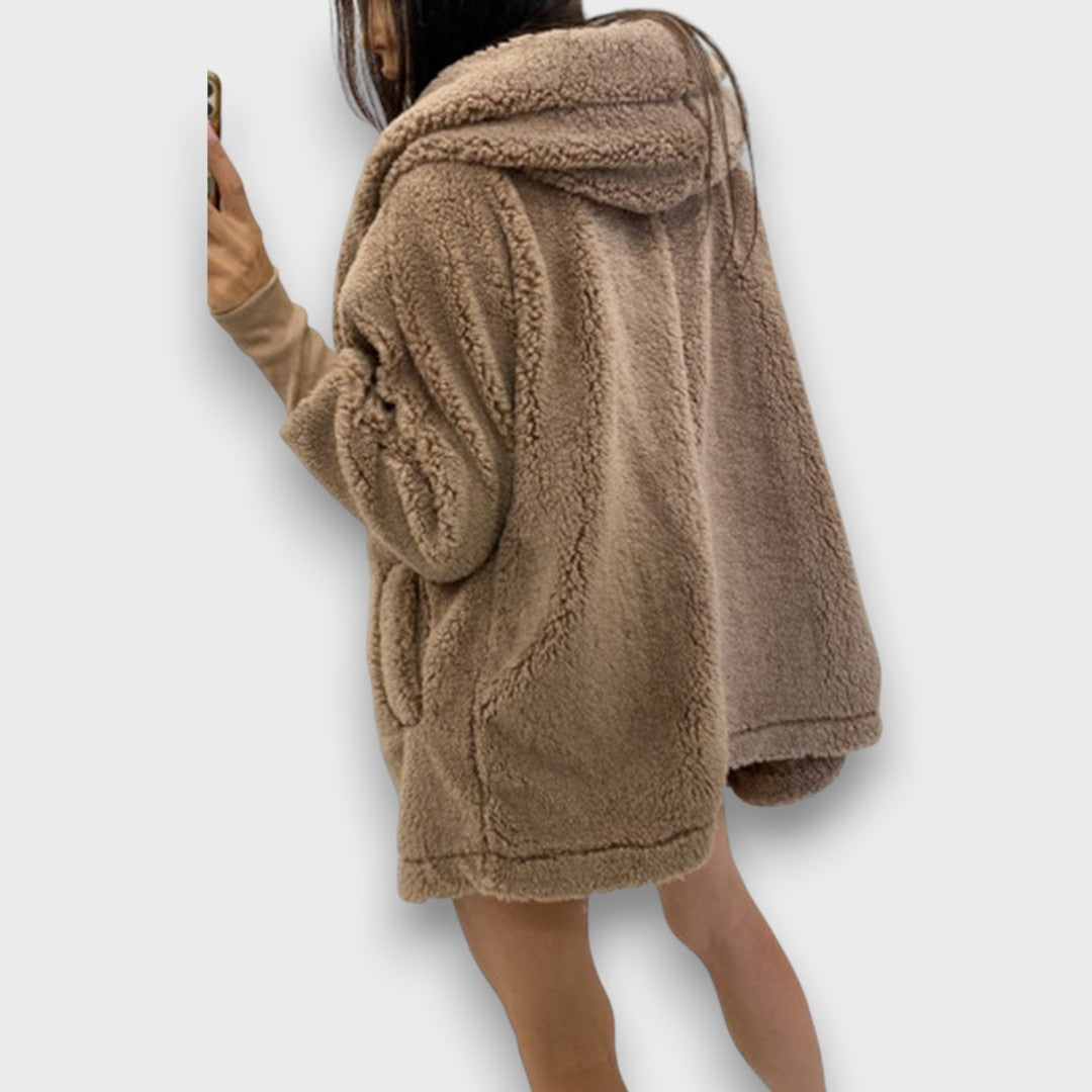 Melora – Plush Hooded Teddy Coat