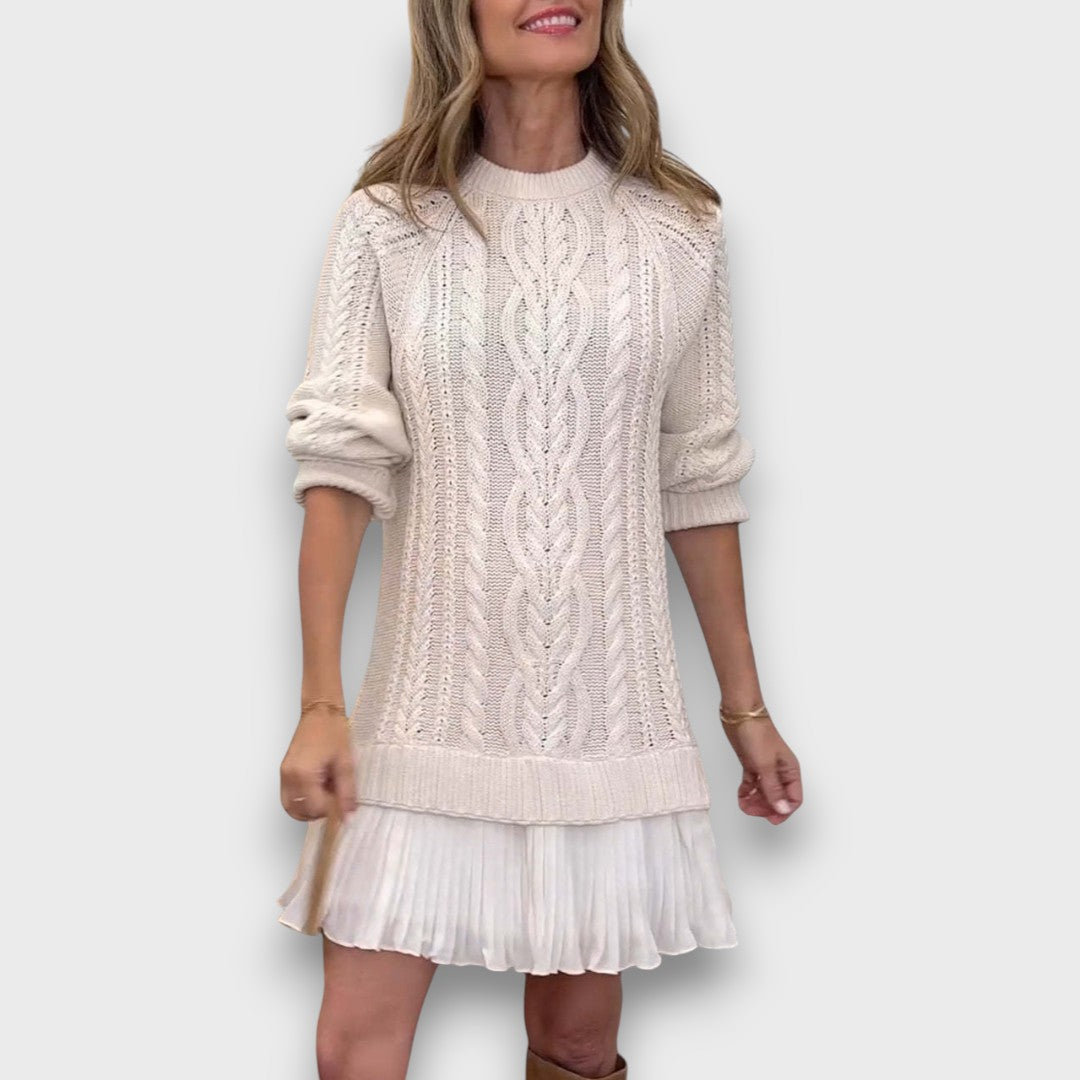 Clarisse – Knit Dress with pleated hem