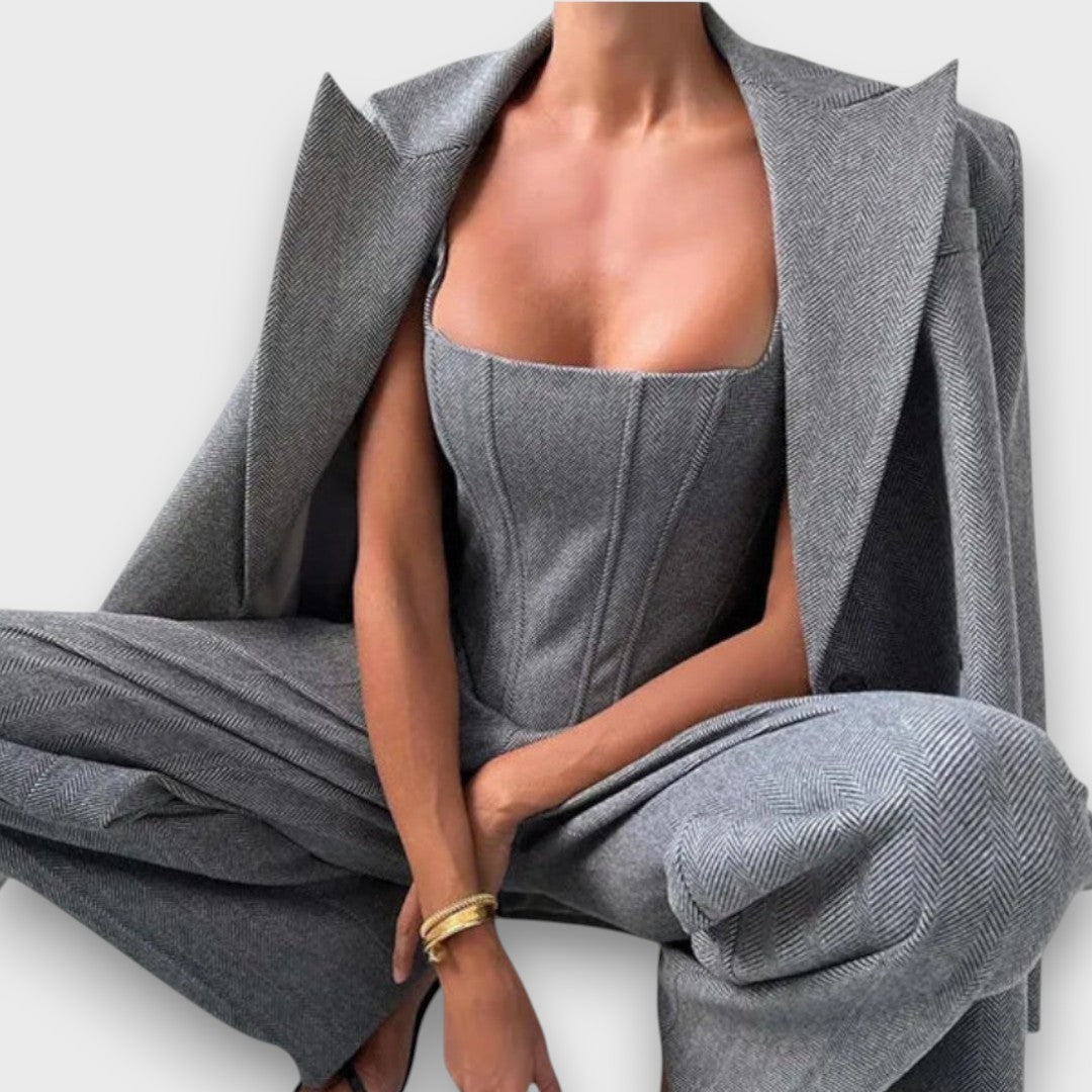 Isavora – Structured Elegance Set