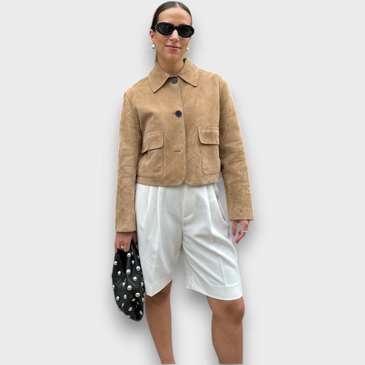 Naomi – Elegant jacket with classic cut