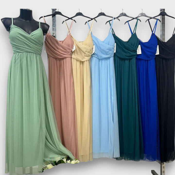 Nausica – Flowing Dress with Slit and Spaghetti Straps