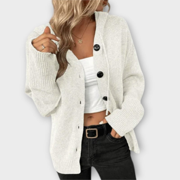 Brenne – Knitted Cardigan with Buttons