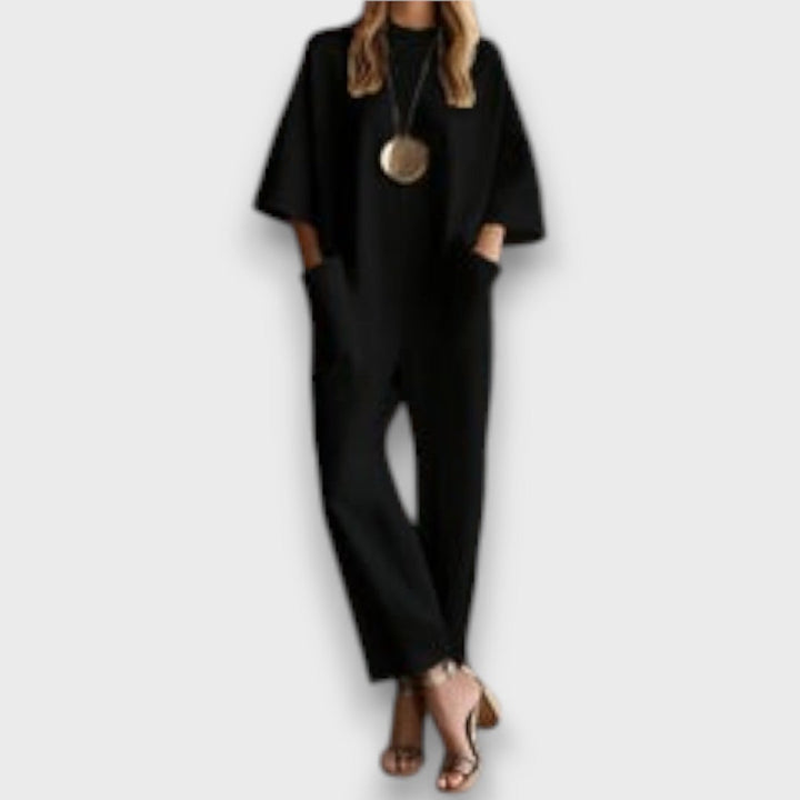 Lunessa – Minimalist Wide-Leg Jumpsuit