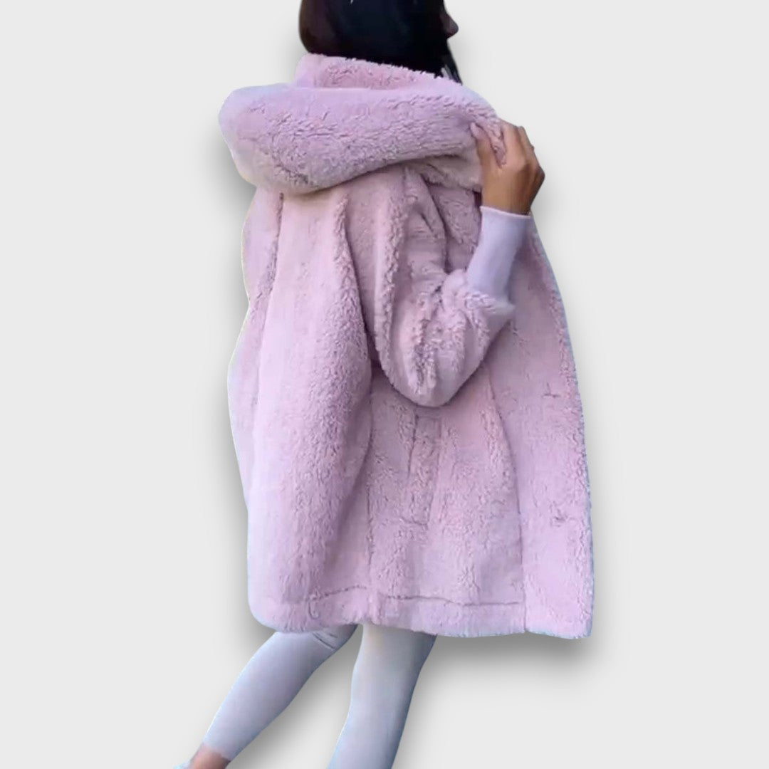 Melora – Plush Hooded Teddy Coat