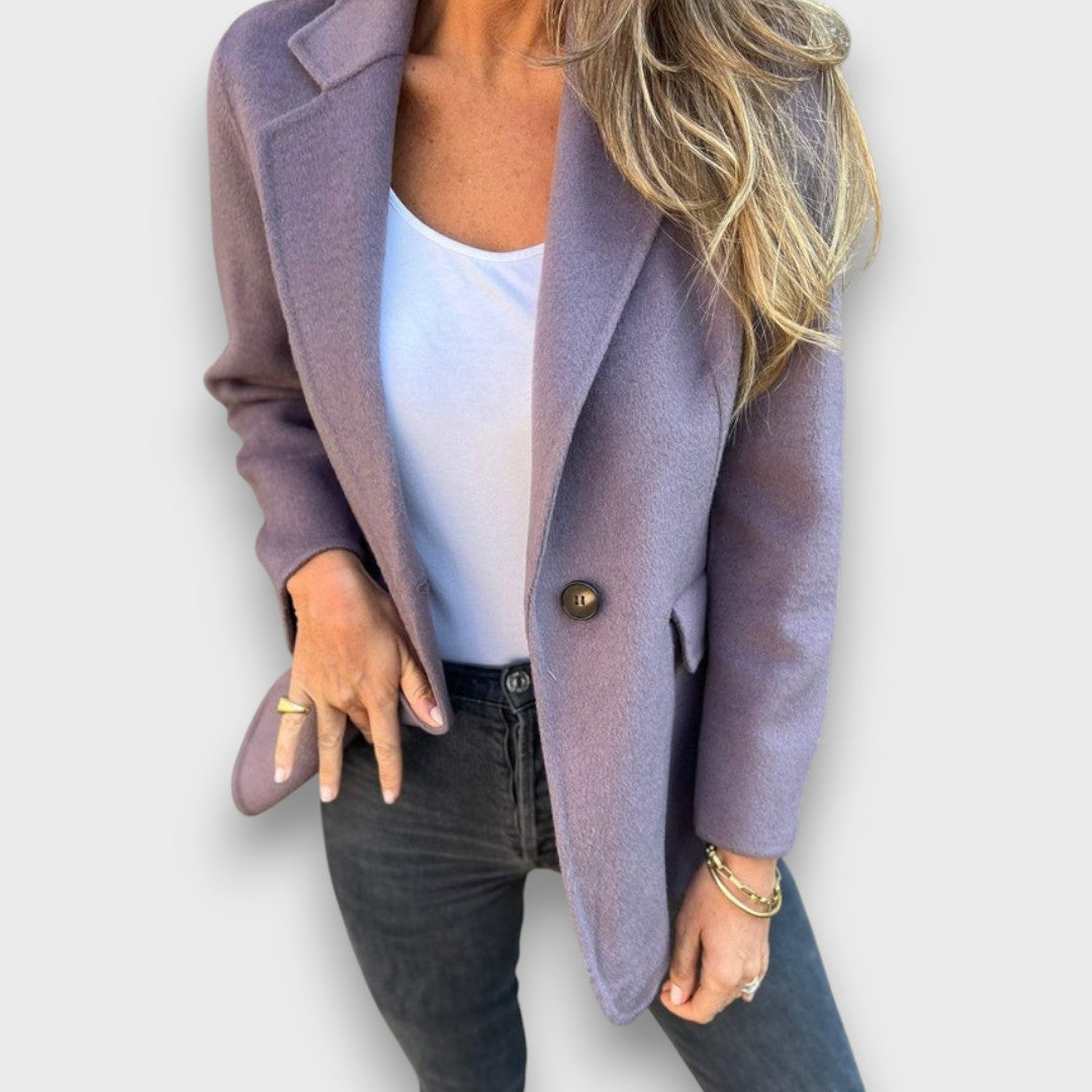 Calerie – Soft Tailored Everyday Jacket