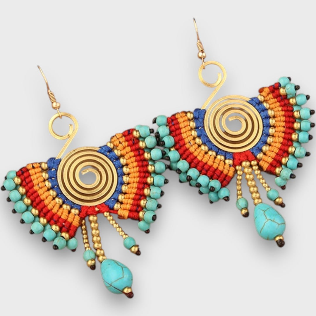 Isalda – Vintage Earrings with Wood & Beads