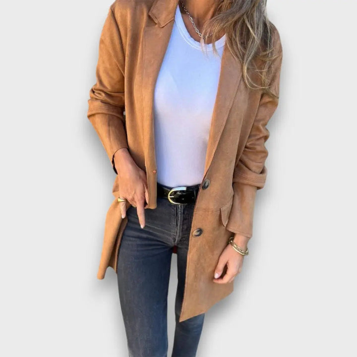 Darevia – Soft Blazer-Cardigan in Camel