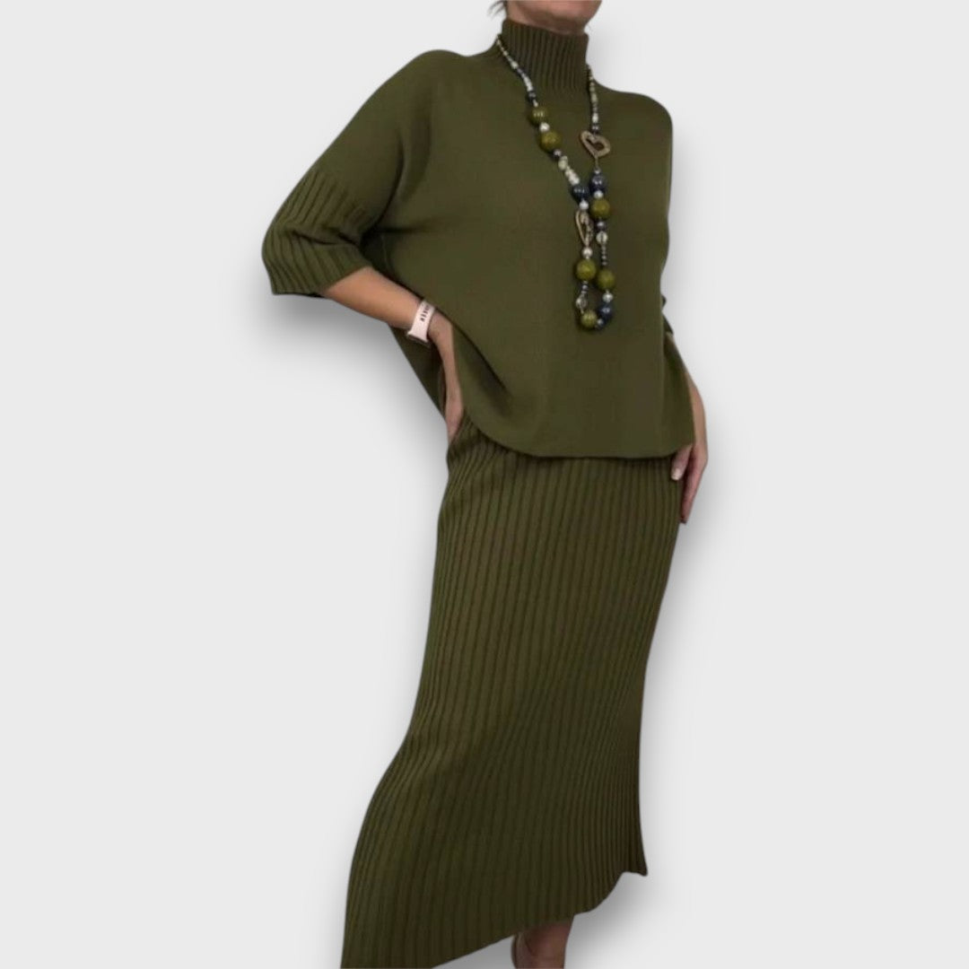 Elenora – Knitted Turtleneck Set