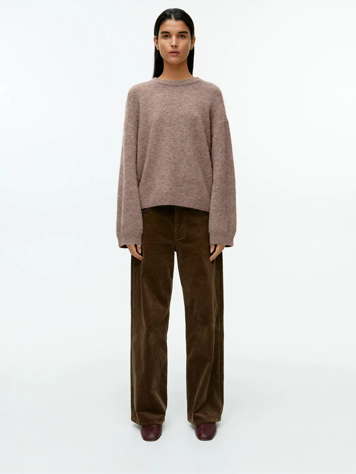 Kyrisse – Minimalist sweater