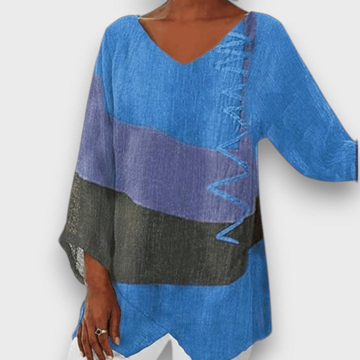 Mevara – Lightweight Blouse with Asymmetrical Hem