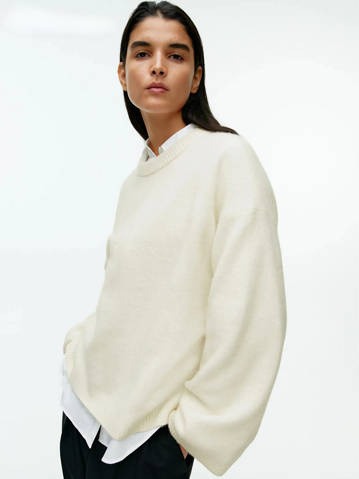 Kyrisse – Minimalist sweater