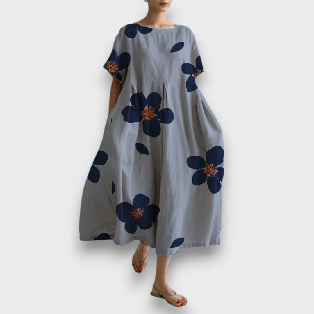 Nava – Airy Dress with Loose Silhouette