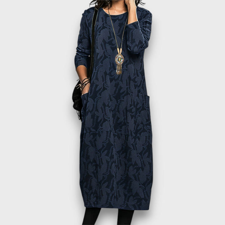 Neriva – Textured Winter Midi Dress