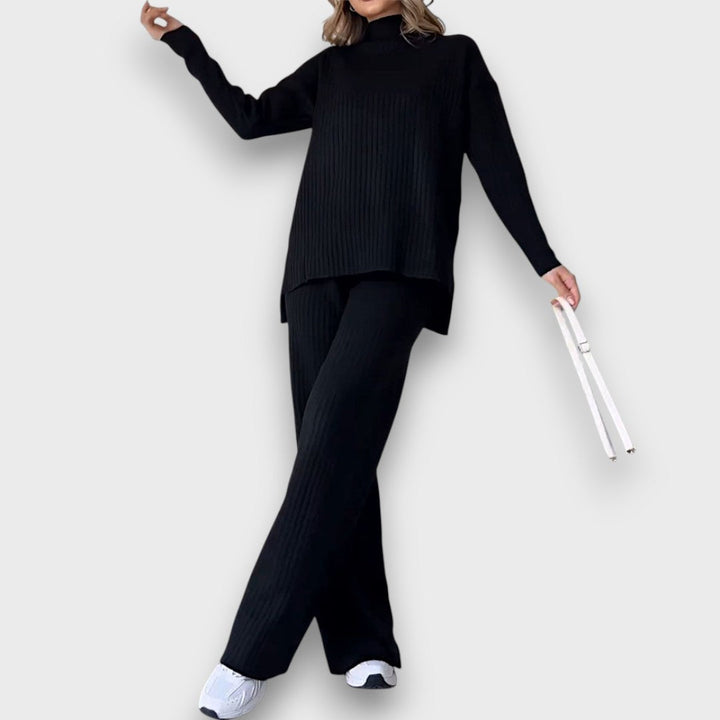 Sorina – Minimalist two-piece set