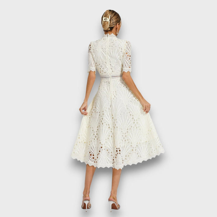 Norelia – Elegant Midi Dress with Lace Detail