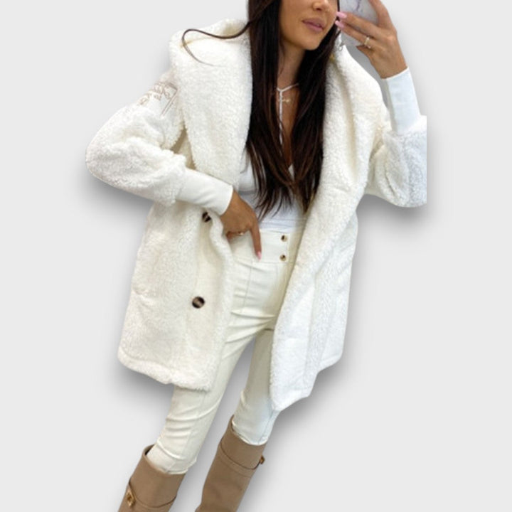 Melora – Plush Hooded Teddy Coat