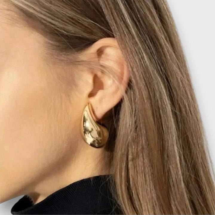 Ivy – Sculptural Stud Earrings