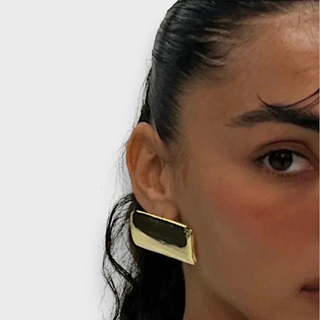 Jona – Geometric Statement Earrings