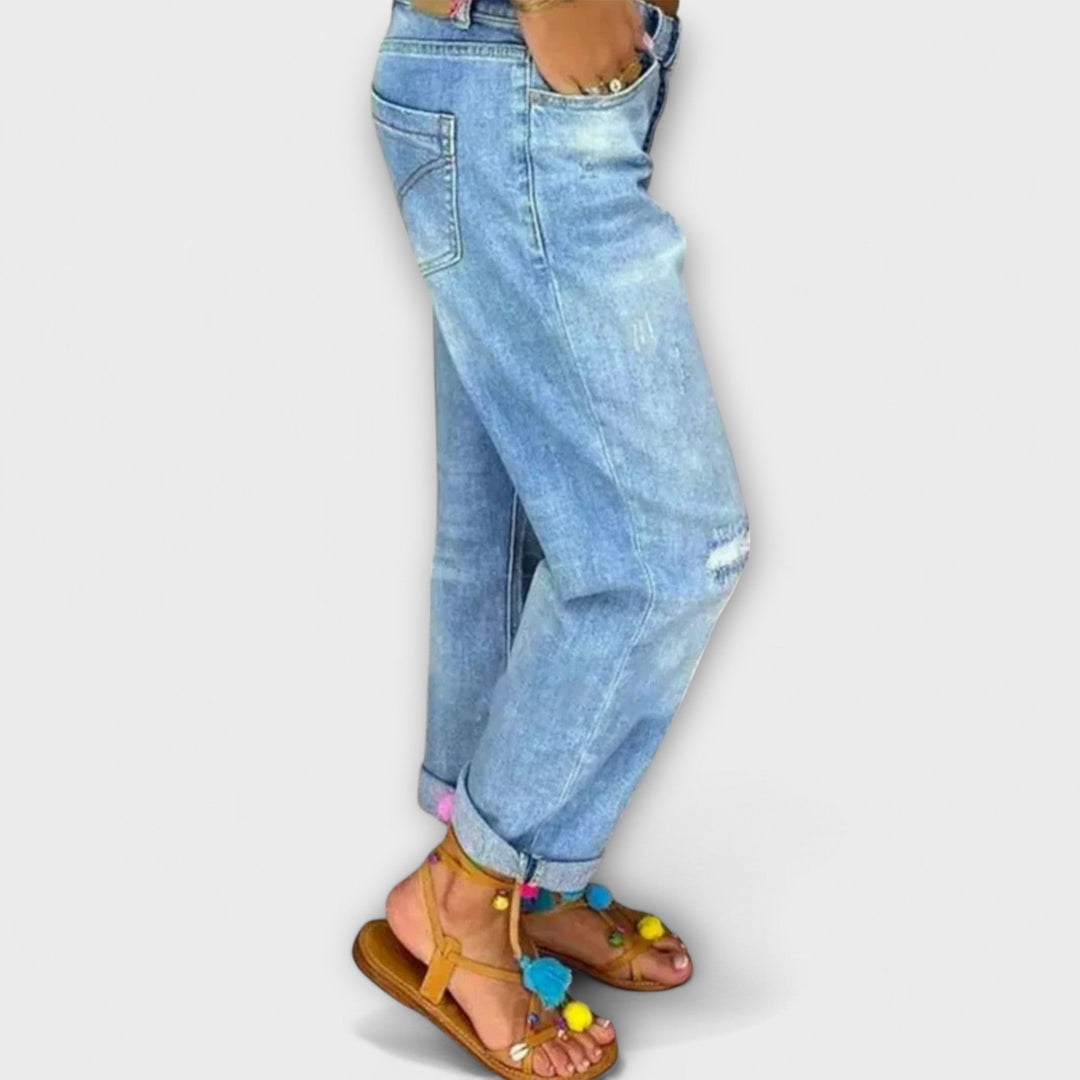 Ravina – Wide-Cut Vintage-Style Jeans