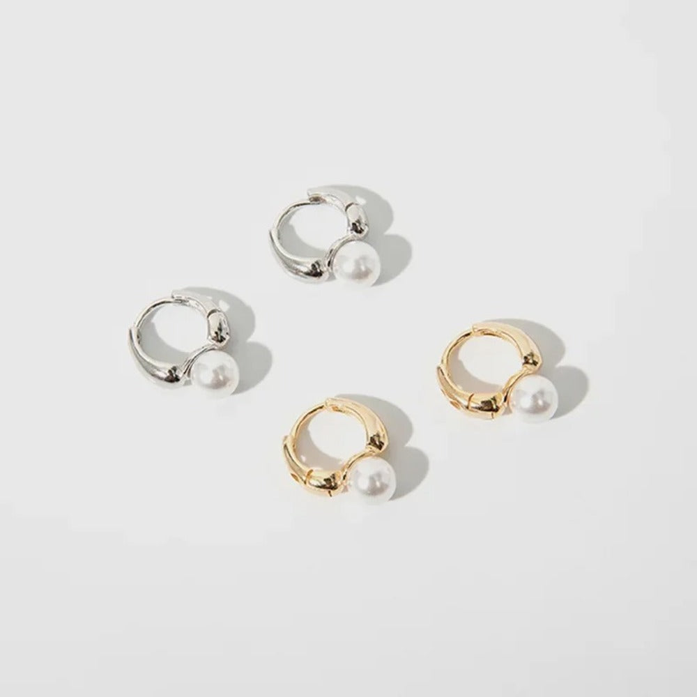 Narah – Pearl Accent Hoop Earrings
