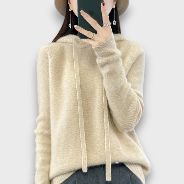 Hanna – Soft Merino Wool Winter Hoodie
