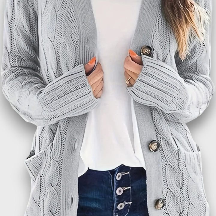 Dionara – Cozy cable knit cardigan