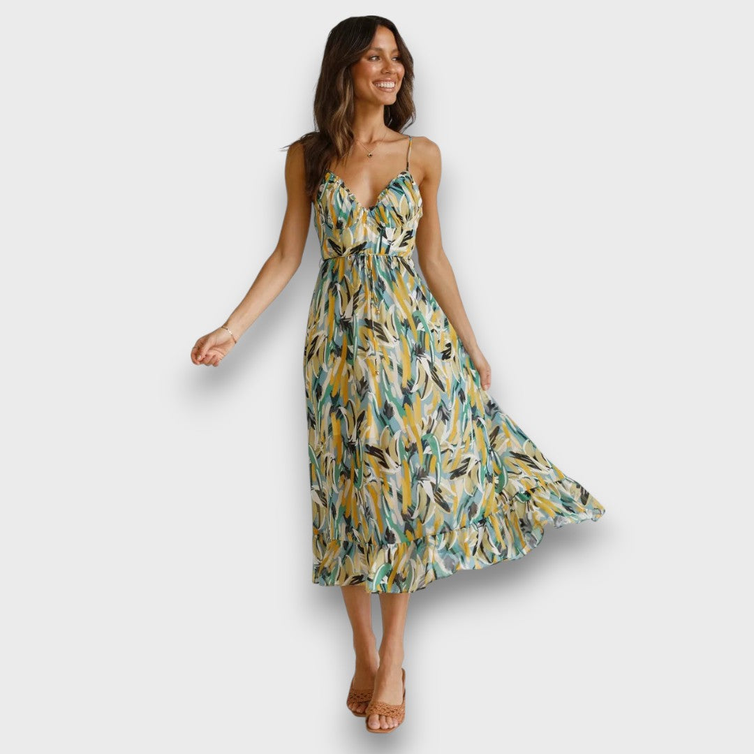 Solianne – Airy Strap Dress with Color Play