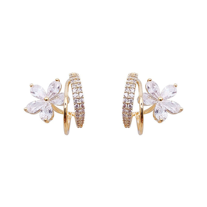 Florelle – Floral Earrings with Sparkling Detail