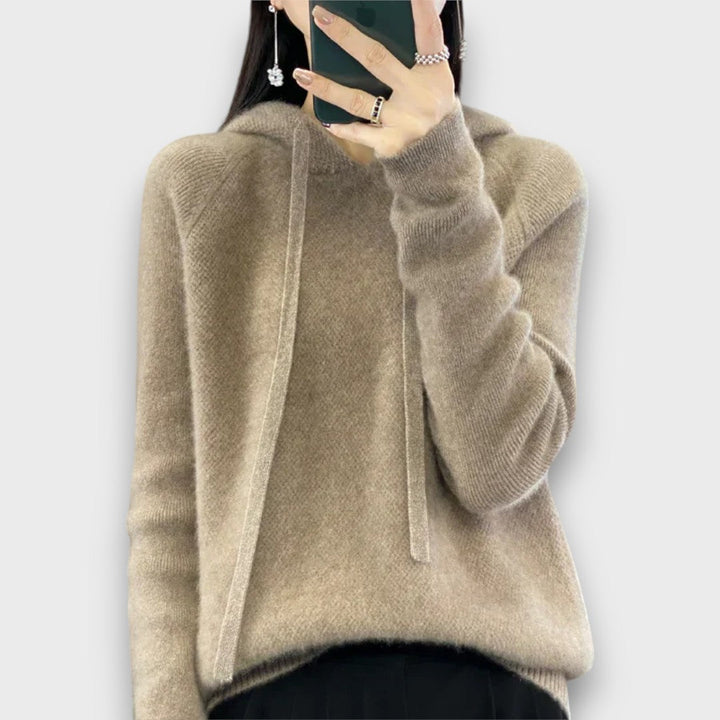 Hanna – Soft Merino Wool Winter Hoodie