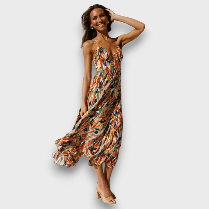 Solianne – Airy Strap Dress with Color Play