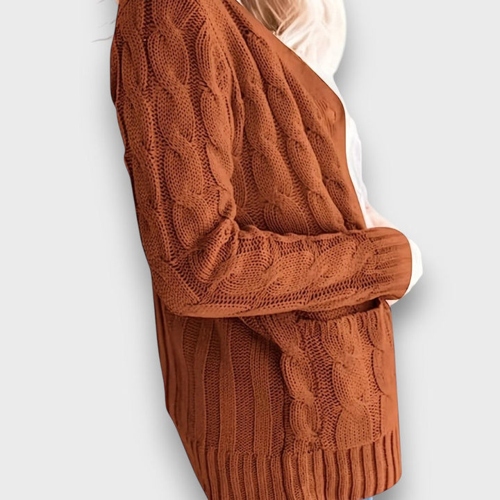 Dionara – Cozy cable knit cardigan
