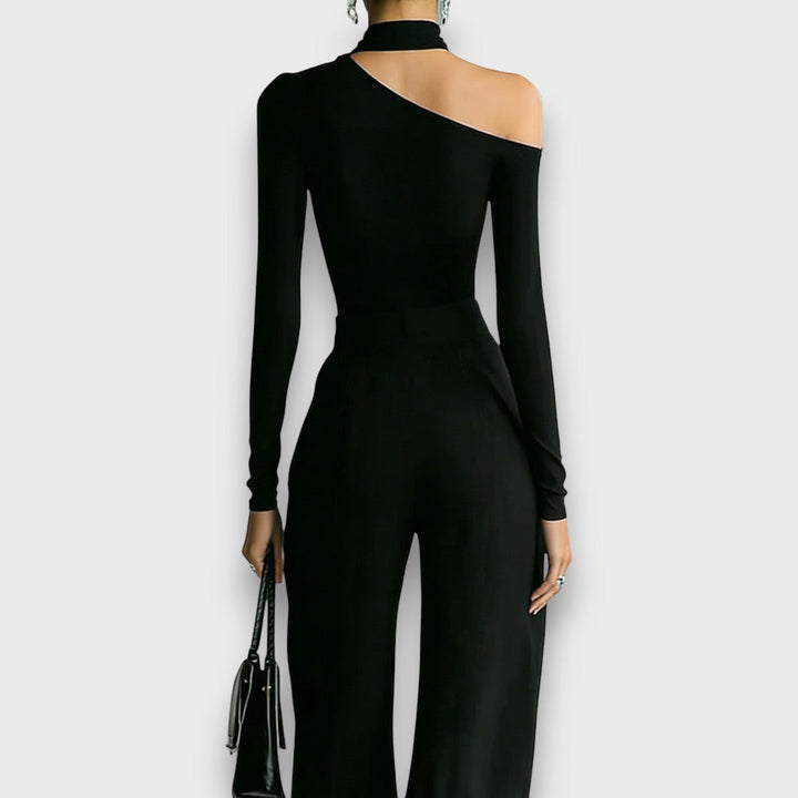 Vina – Irregular Off-Shoulder Zipper Set