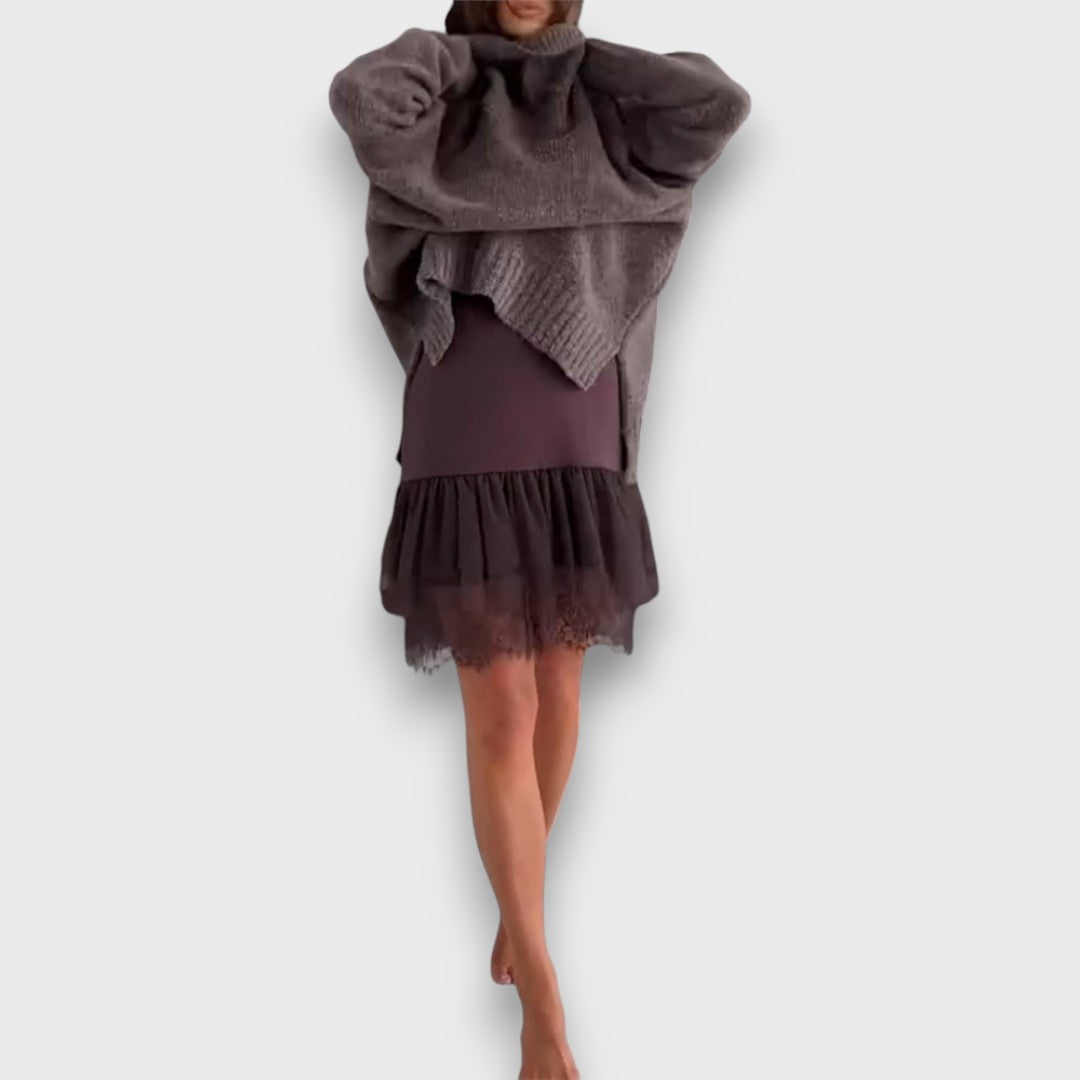 Reign – Cozy Knit & Lace Layered Set