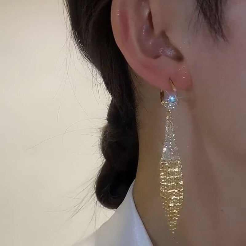Liz – Cascading Crystal Fringe Earrings