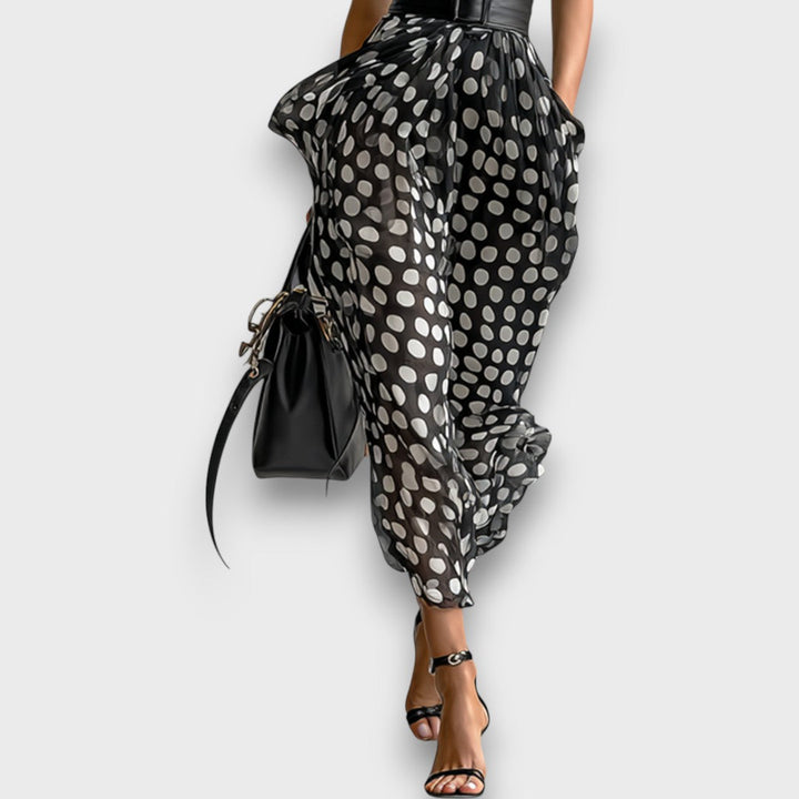 Selena – Maxi dress with polka dots