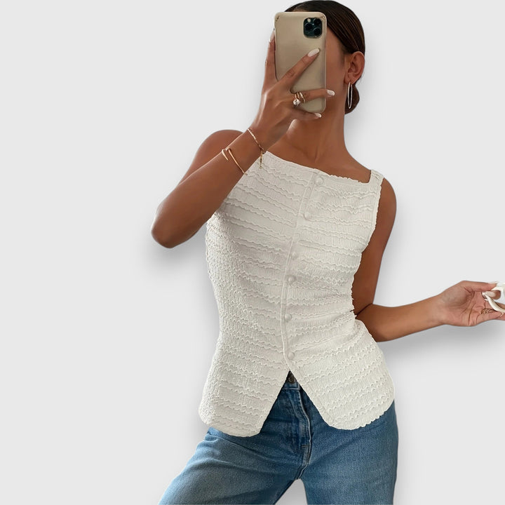 Livona – Sleeveless Shirt with Texture