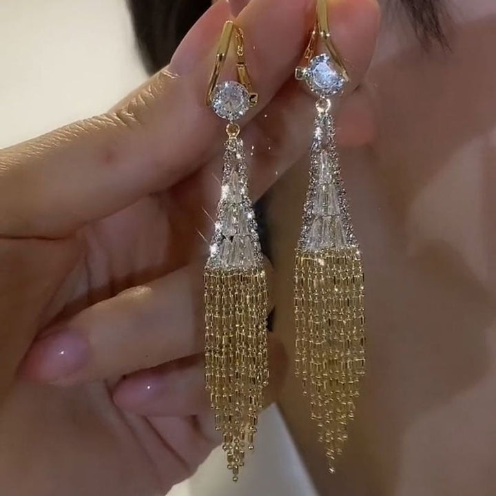 Liz – Cascading Crystal Fringe Earrings