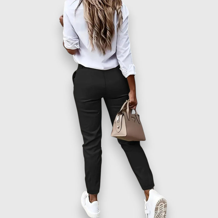 Benivra – Slim-Fit Jogger Pants in Business Look