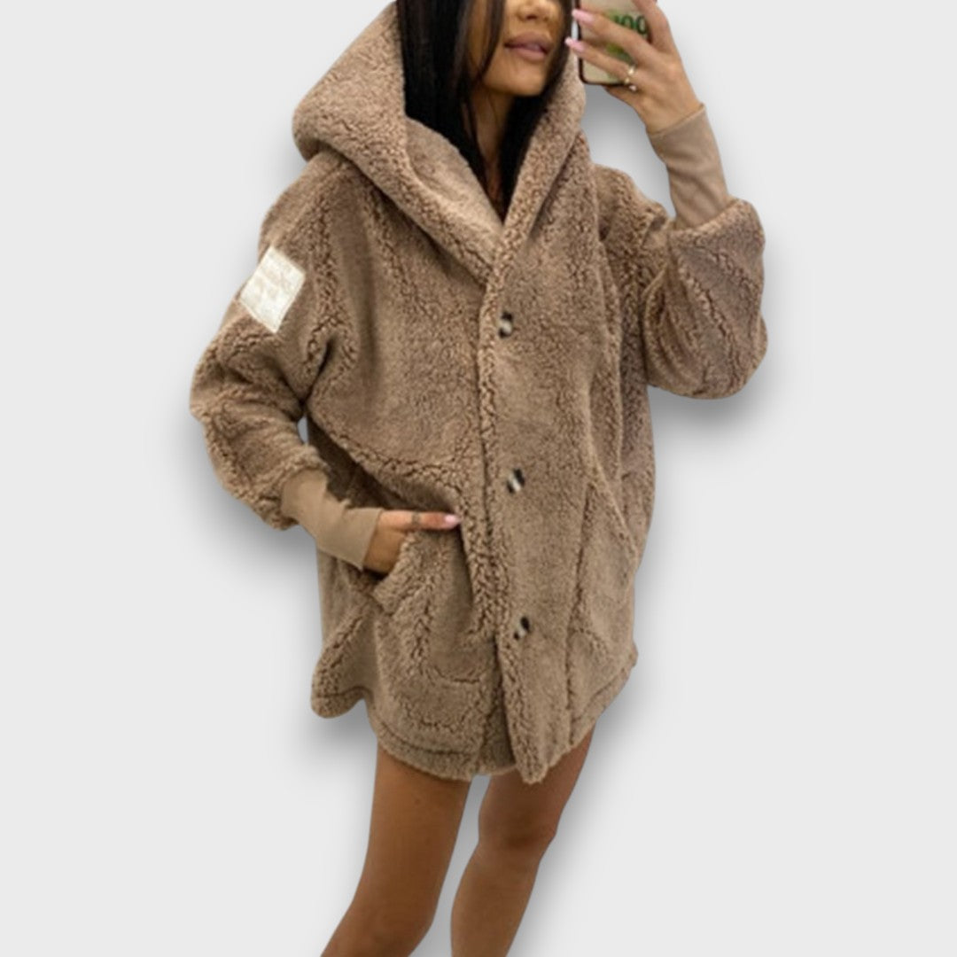Melora – Plush Hooded Teddy Coat