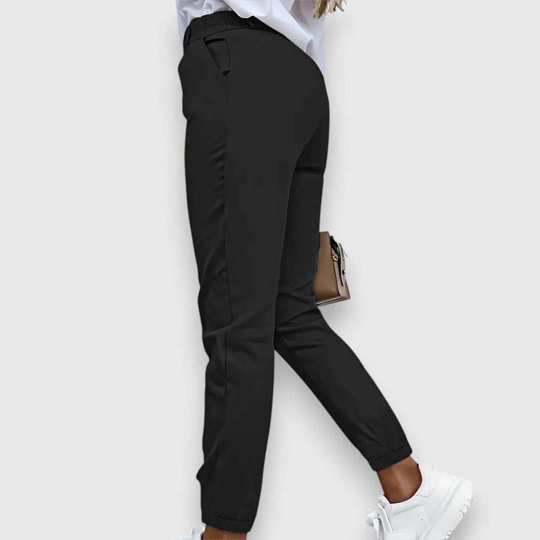Benivra – Slim-Fit Jogger Pants in Business Look