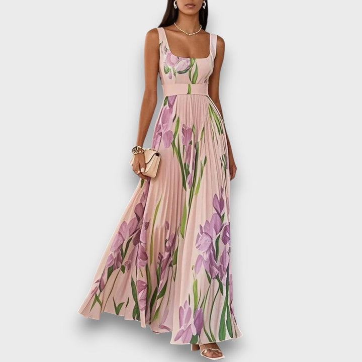 Nerelle – Maxi Dress with Flowing Floral Print