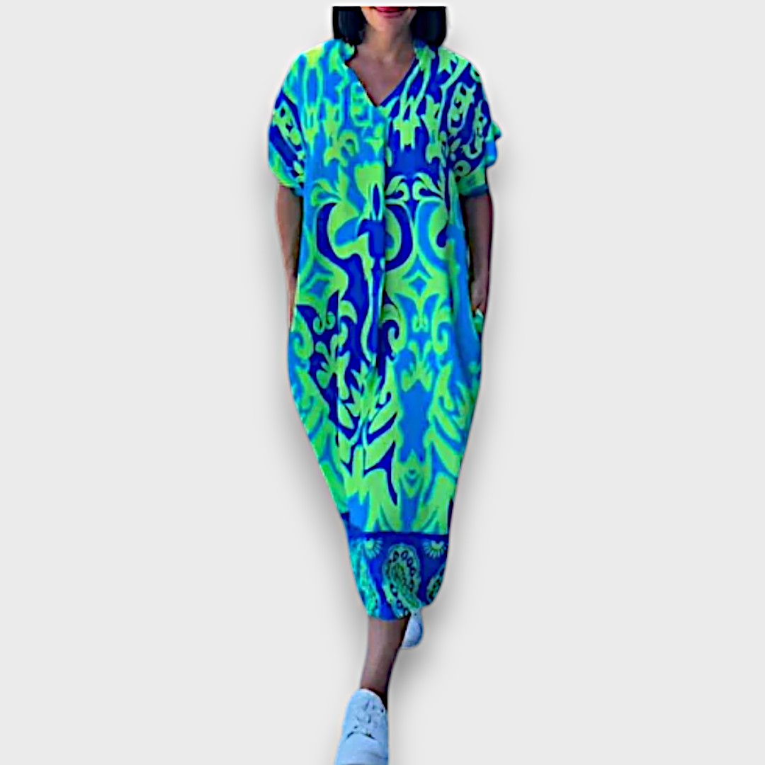 Taisia – Casual Dress with Character