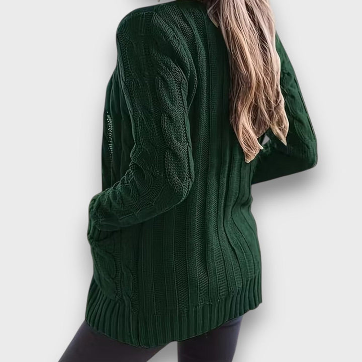 Seliah – Classic cable knit cardigan